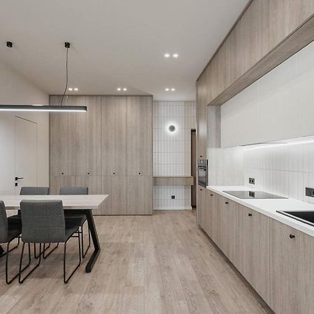 Noviy Bereg Design Apartment Odesa Exterior photo